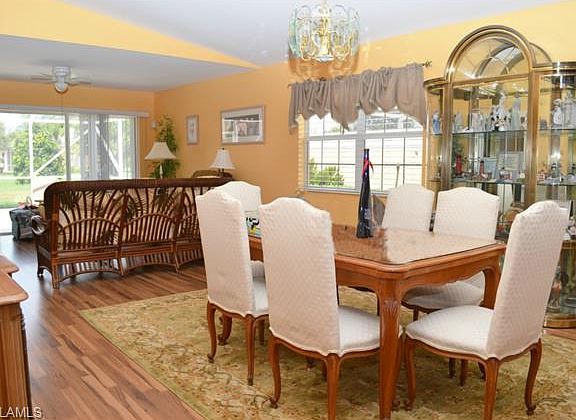 4th image of 15424 Orlanda Dr