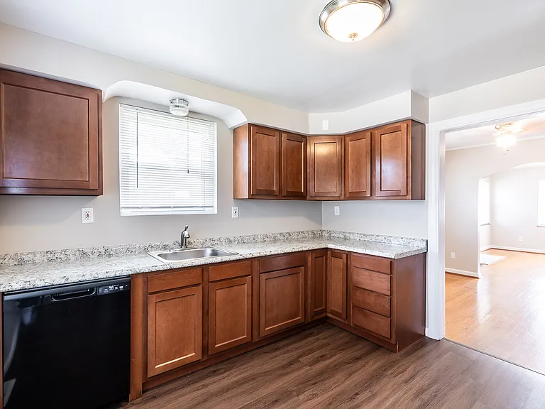 3798 Oleary Ave — Photo 9