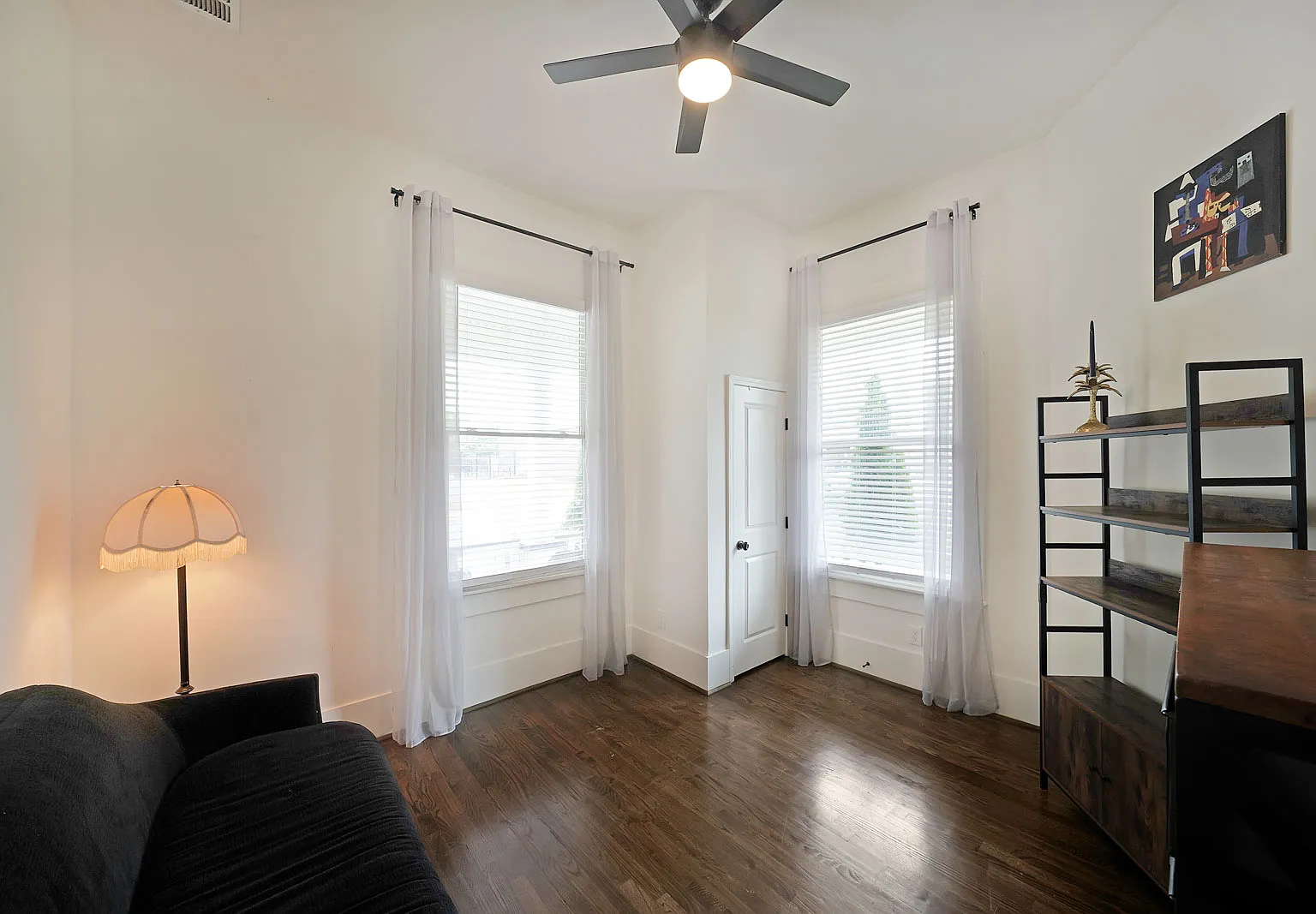 3 bed, 1800 sqft, $2,750 — Photo 4