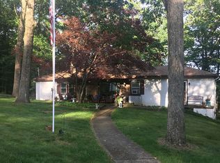 16 Sleepy Hollow Rd, Denville, NJ 07834