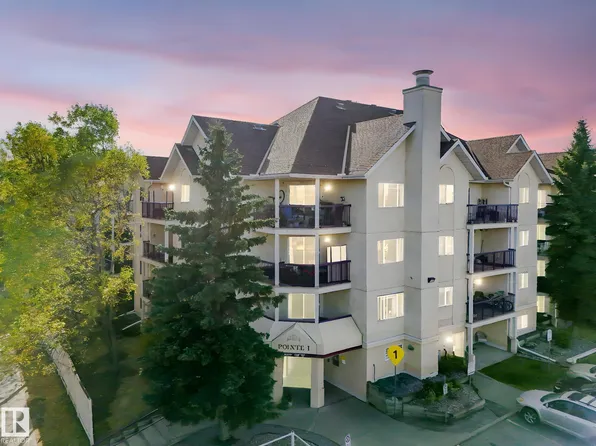 10636 120th St NW #309, Edmonton, AB T5H 4L5