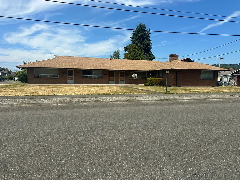 1503 Academy St — Photo 1