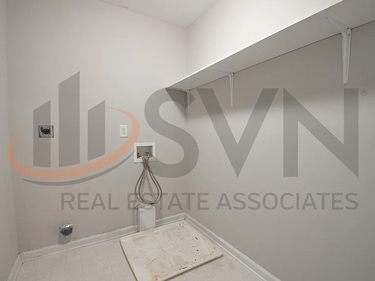 1007 Red Hat Ln — Photo 16