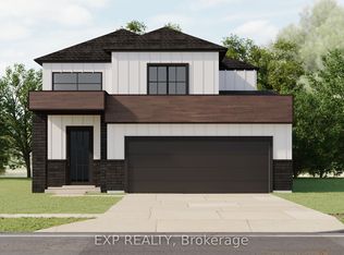 208 Merritt Ct, North Middlesex, ON N0M 2K0