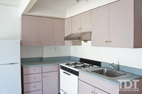 Rented by J Misrahi Realty Corp | media 15