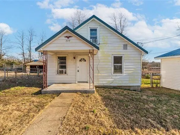 229 Eastview Dr, Glasgow, KY 42141