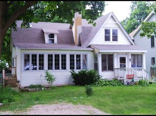 133 Clover St, Williams Bay, WI 53191