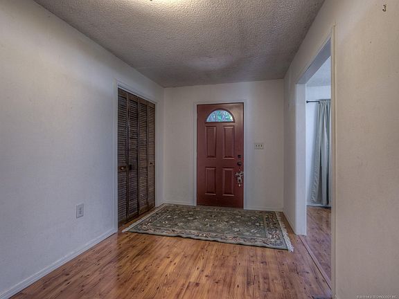 3rd image of 7489 N 147th East Ave