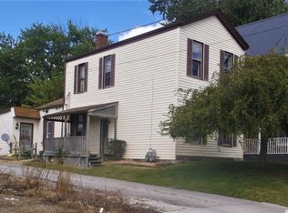 1217 Hampshire St, Quincy, IL 62301