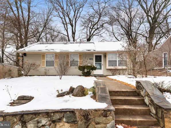 1120 Westfield Dr, Oxon Hill, MD 20745