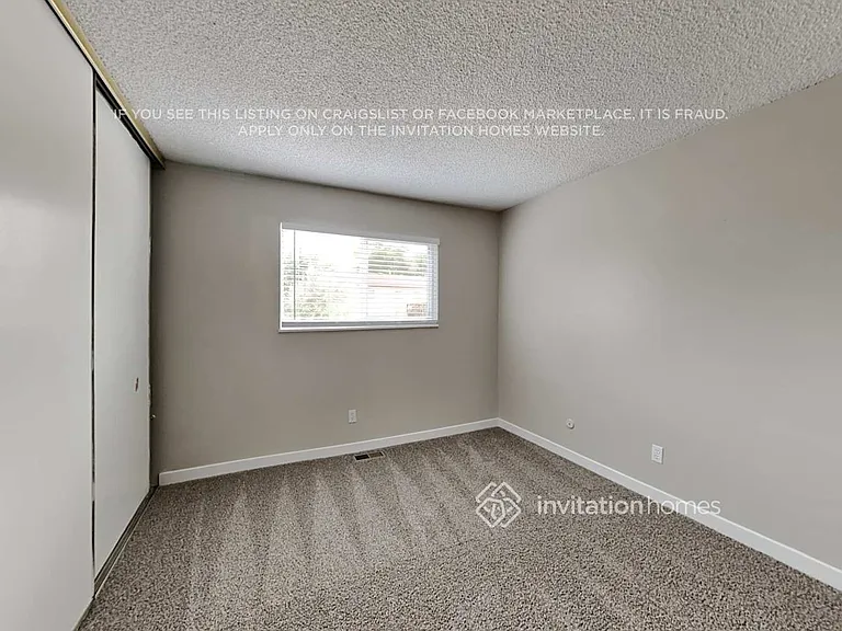 2557 S Memphis Way — Photo 8