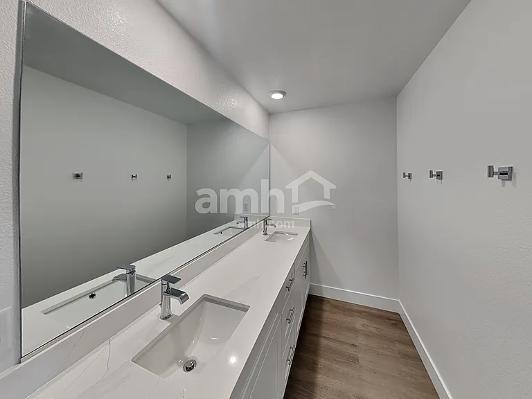 4683 Flaming Ridge Trl — Photo 16