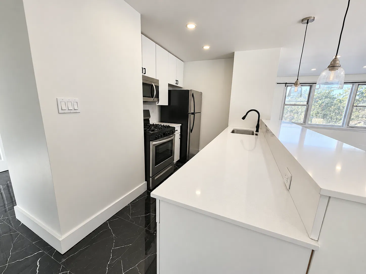 2 bed, $2,295 — Photo 3