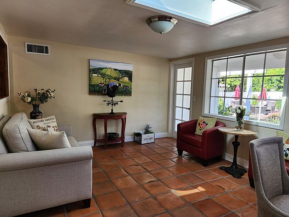 3rd image of 2719 San Marcos Ave