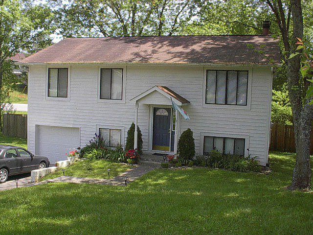 1st image of 700 Lake Mill Ln