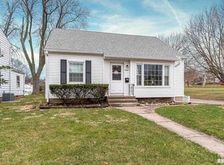 1033 W Rusholme St, Davenport, IA