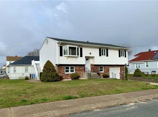 4 Crescent Ave, Cranston, RI 02910