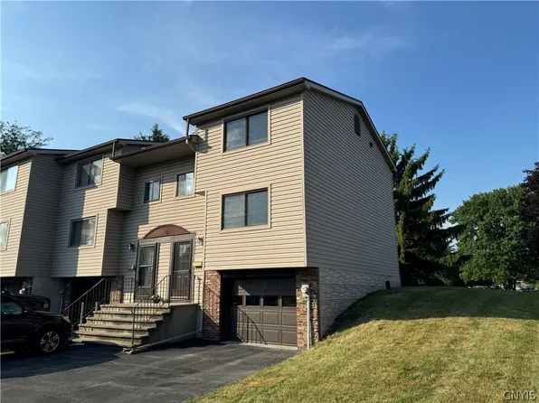 319 Cameco Cir, Liverpool, NY 13090
