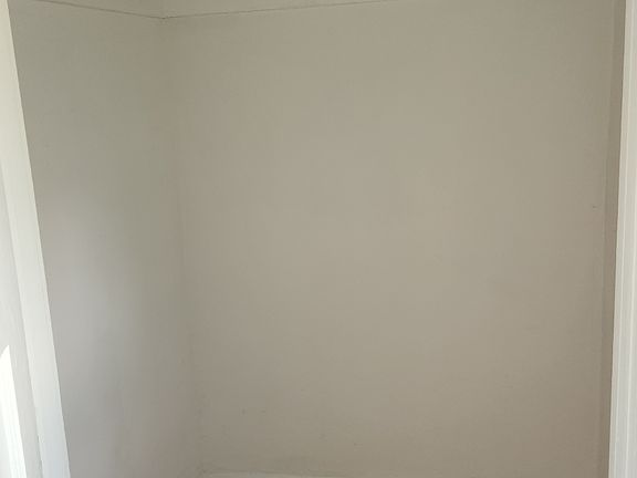 3rd image of 954 89th Ave W APT 204