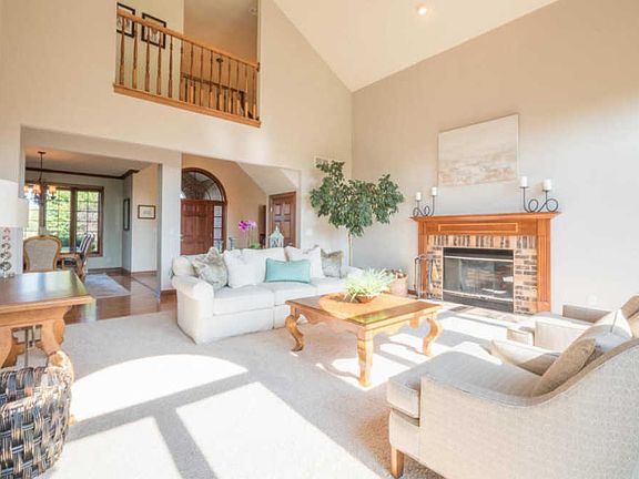 4th image of 1169 Aspen Ct