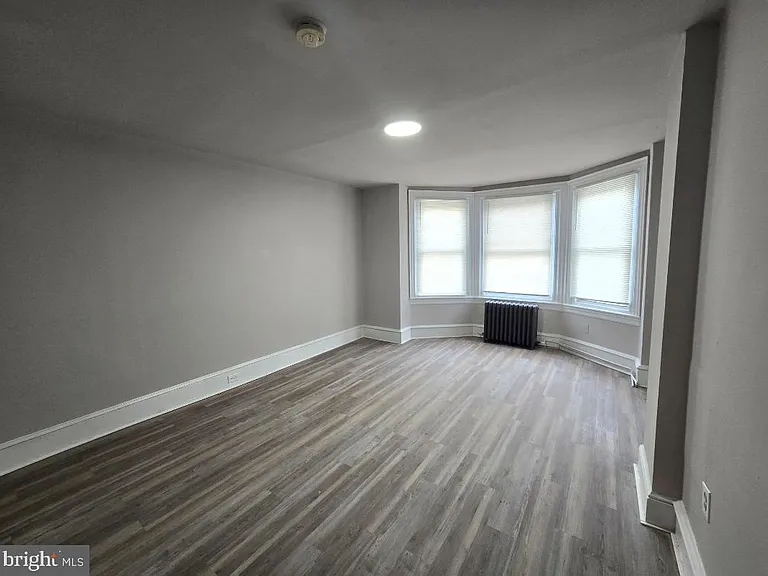 6149 W Columbia Ave #2 — Photo 4