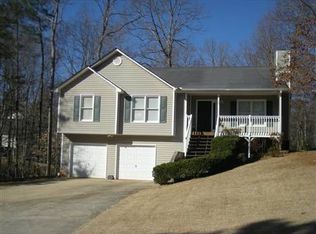 30 High Pointe Dr, White, GA 30184