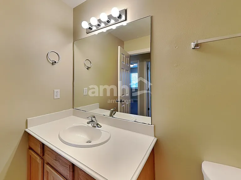 4006 E Dillons Dr — Photo 12