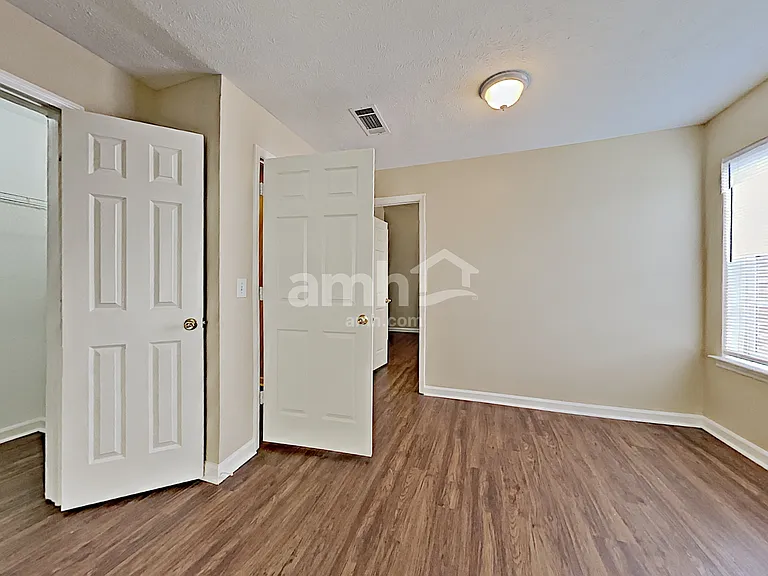 221 Scarlet Ridge Ct — Photo 16