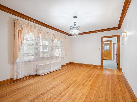 4th image of 5236 W Parker Ave
