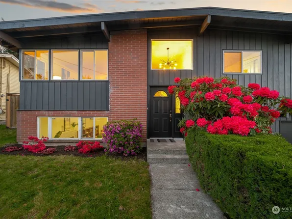 10423 60th Avenue S, Seattle, WA 98178