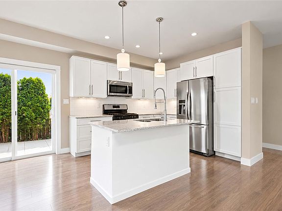 4th image of 1515 Keating Cross Rd #18