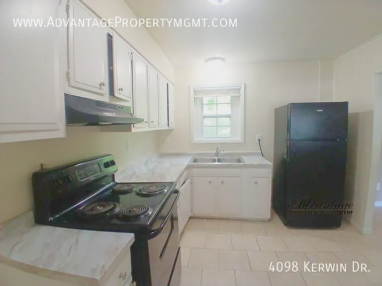 4098 Kerwin Dr — Photo 8
