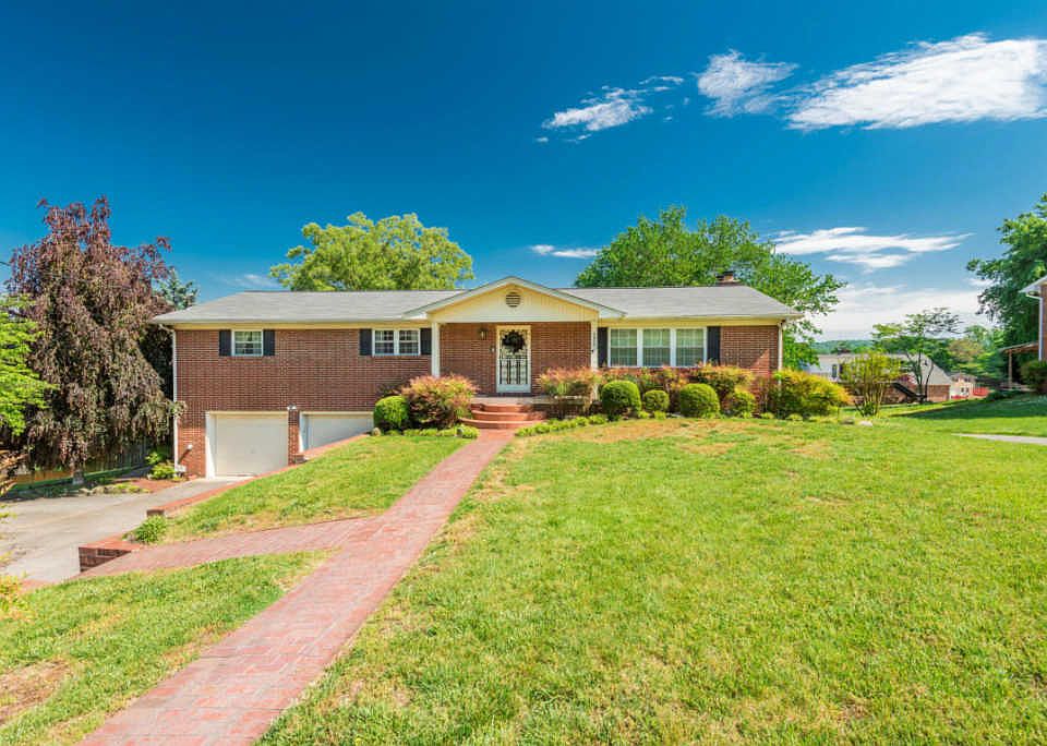 1st image of 3908 Arline Dr