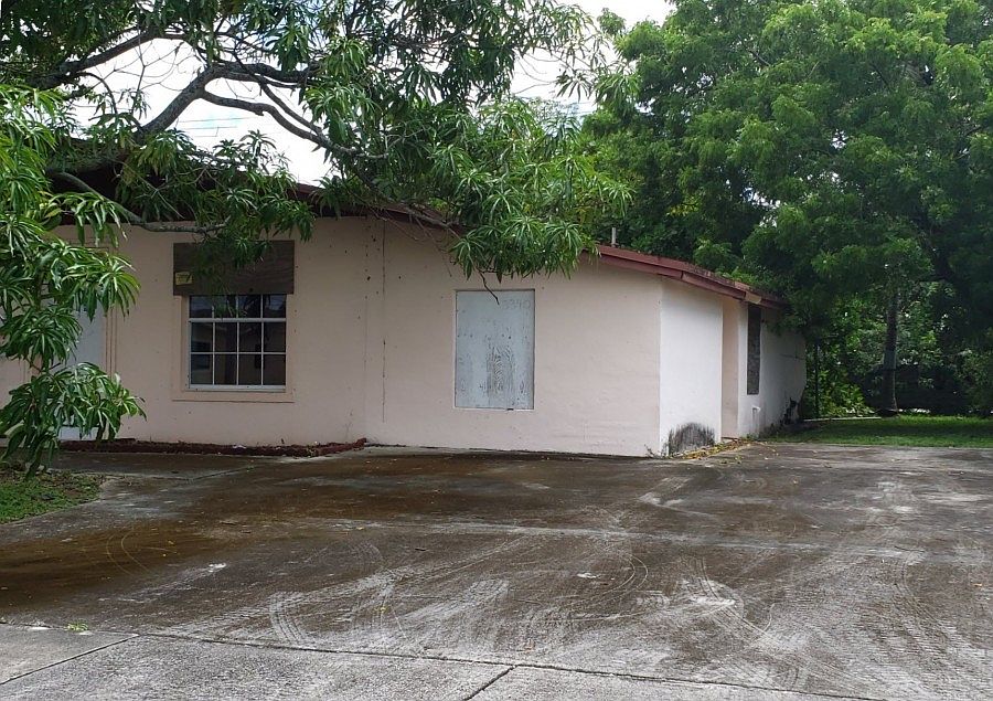 2nd image of 3340 NW 187th Ter