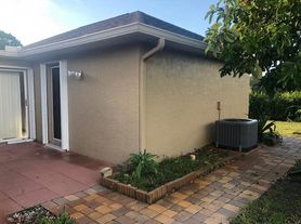 , Port Saint Lucie, FL
