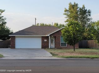 5002 Hillside Rd, Amarillo, TX 79109