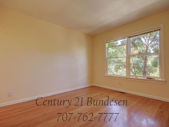 5th image of 18 Pearce St