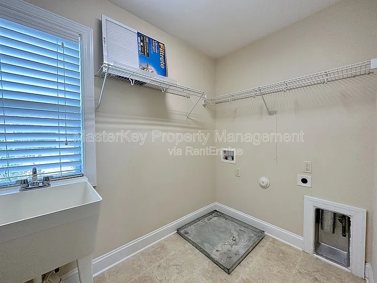 906 Keaton Ridge Ct — Photo 54
