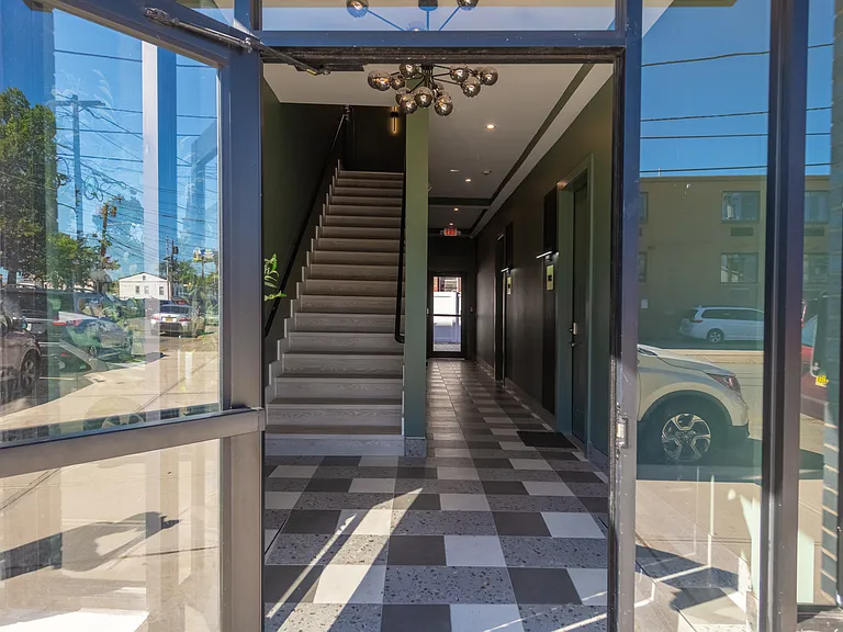 58 Hamilton Ave #101 — Photo 11
