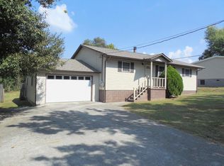 912 Olive Rd, Knoxville, TN 37934