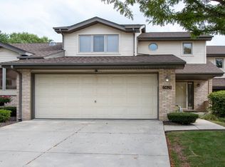 15629 Shenandoah Dr, Orland Park, IL 60467