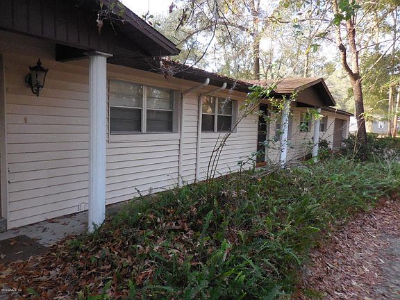 3rd image of 19170 NE 50th St