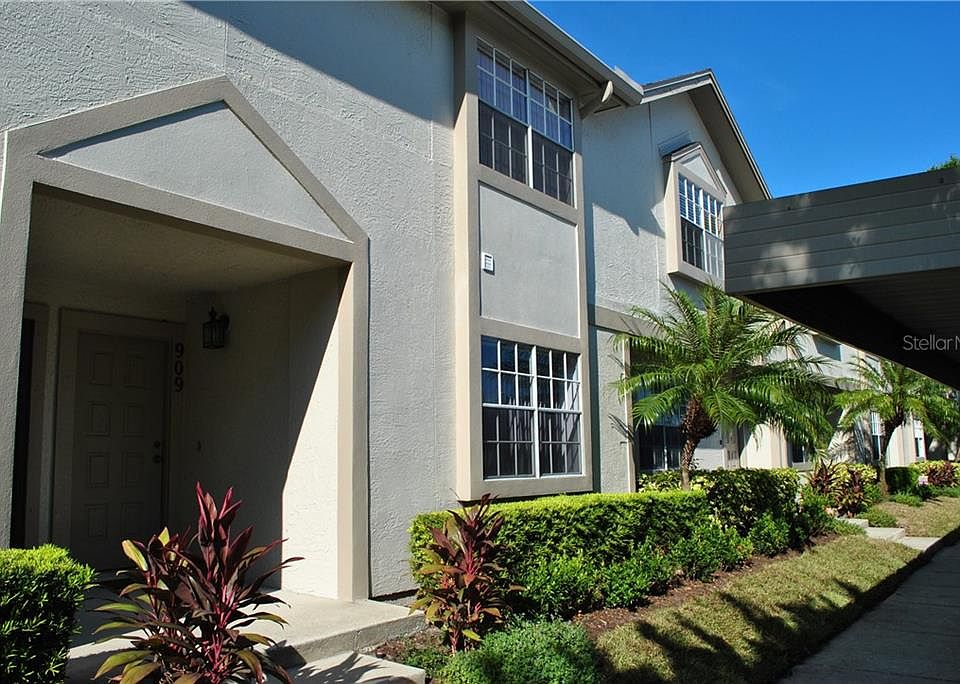 1st image of 909 Bough Ave #909