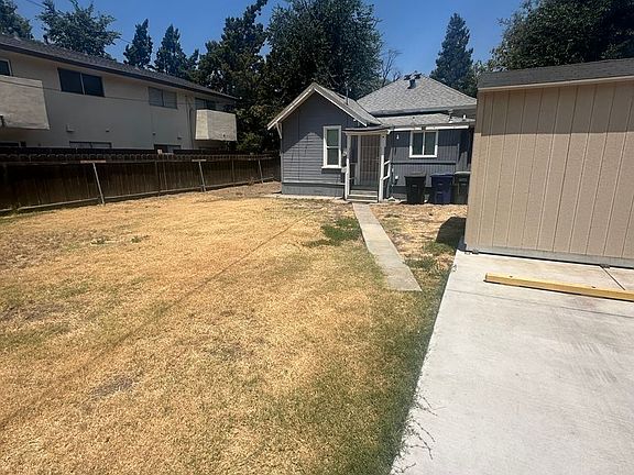 5th image of 617 15th St