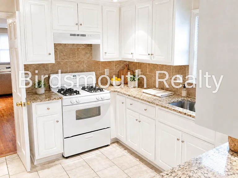 2662 White Oak kitchen