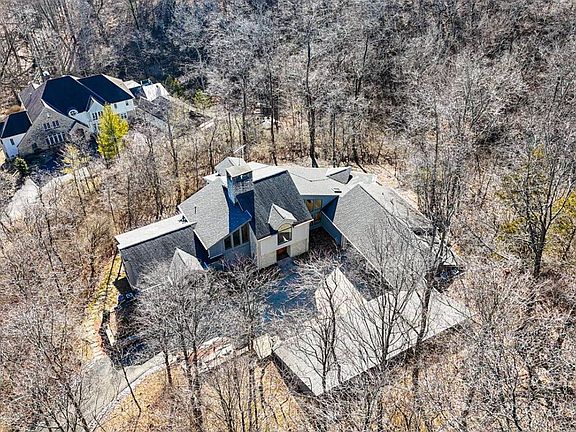2nd image of 4280 Willow Hills Ln