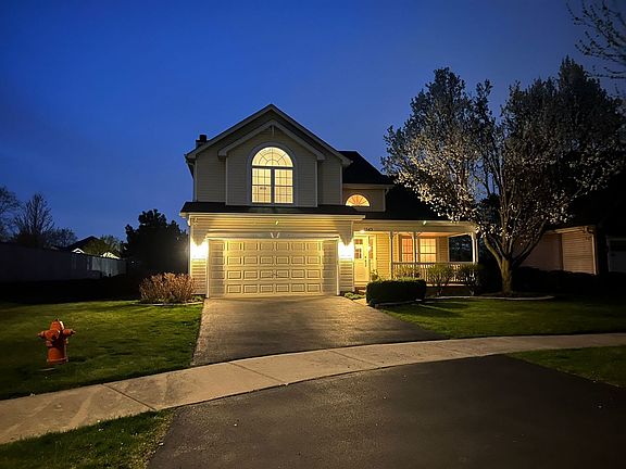 3rd image of 3543 Fairmont Ave