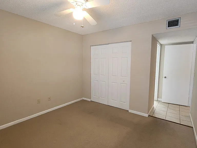 27 Veronese Ct — Photo 11