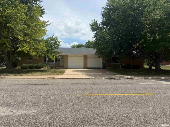 144-146 N Nebraska Ave, Morton, IL 61550