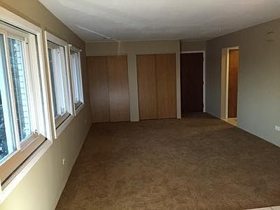2nd image of 240 N Archer Ave